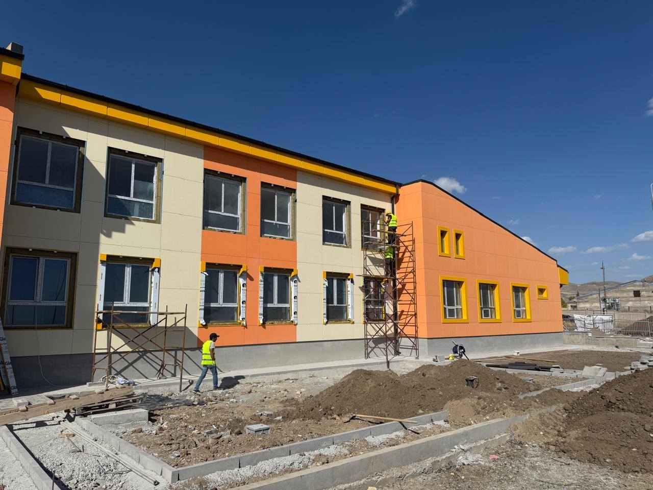 Քեթի բնակավայրում կառուցվել է 184 աշակերտի և մանկապարտեզի սանի  համար կրթահամալիր