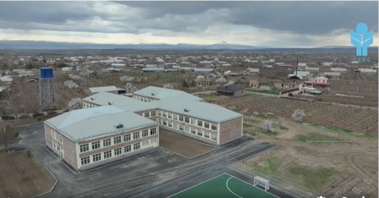 Արմավիրի մարզի Ալաշկերտ բնակավայրի դպրոցը թռչնի թռիչքի բարձրությունից